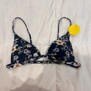 Forever 21 Navy Floral Swimwear Top